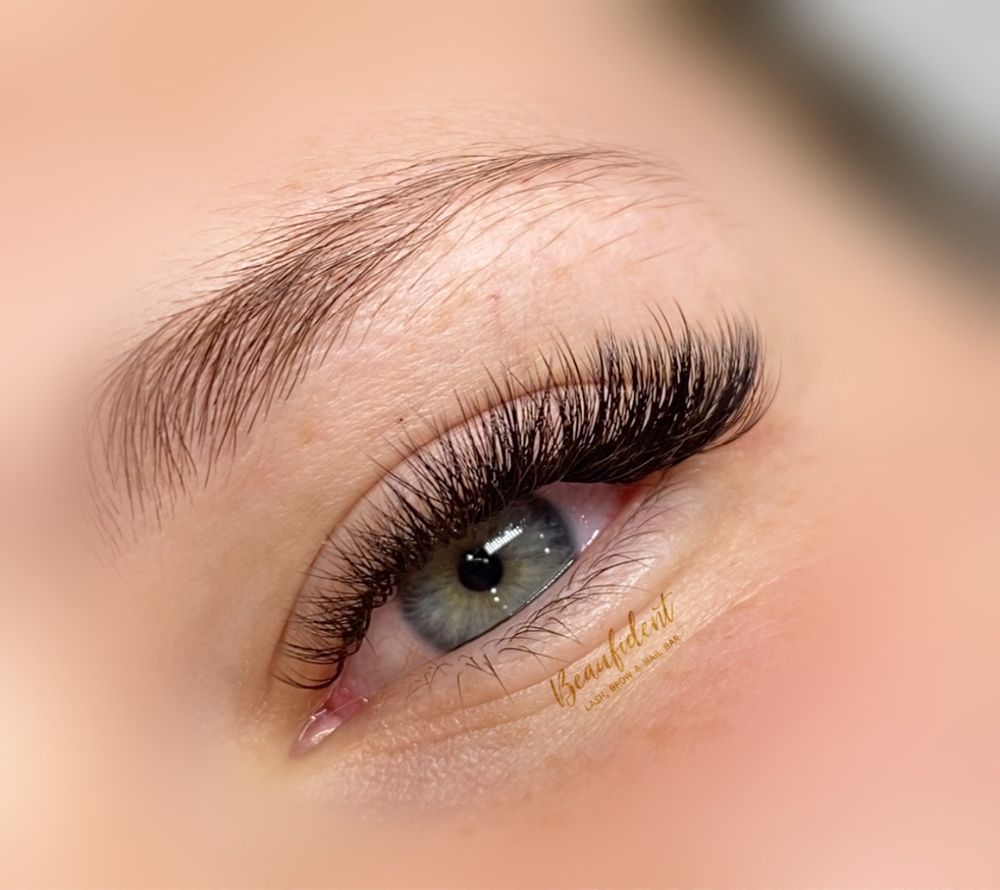 Beaufident Lash Brow & Nail Bar